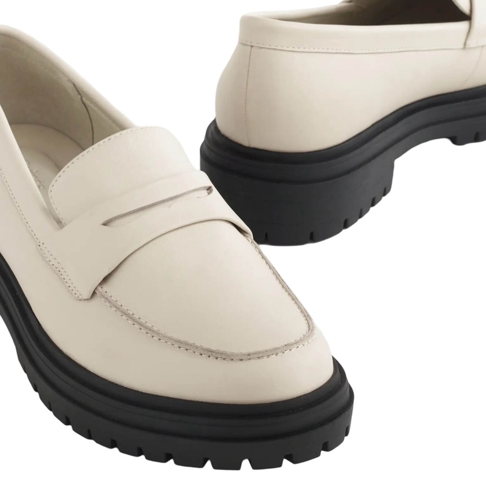 Quince Cream and Black Loafers - Picture 2 of 9